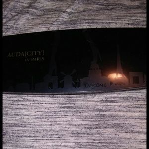 Auda(city) in Paris Palette